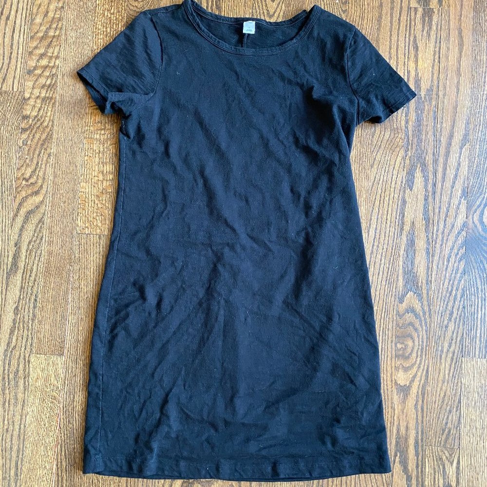 Simple Comfy Black Dress